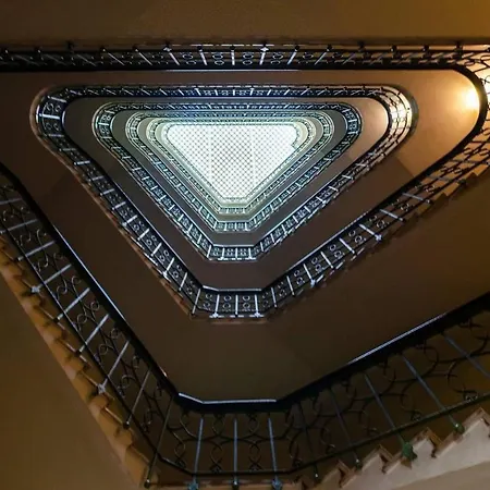 Plum Guide - The Shape Of Water Apartament Genua